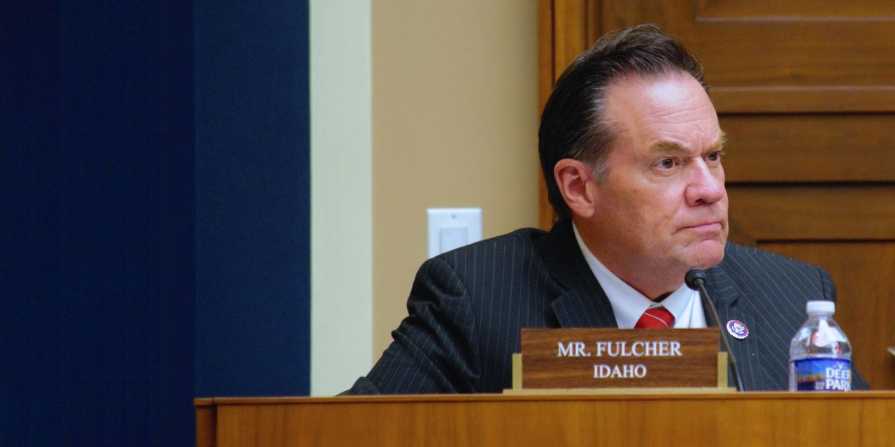 Trump Vows to End Taxes on Overtime